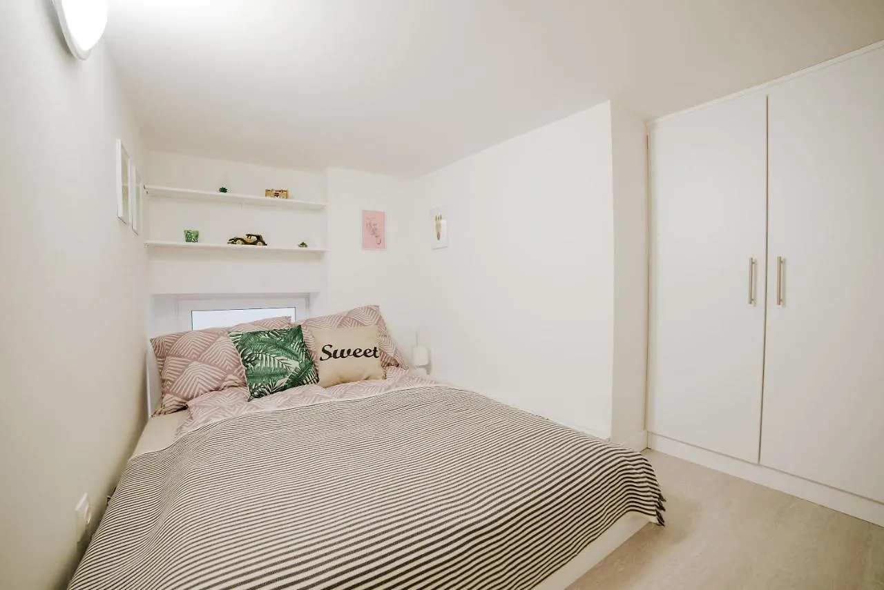 בודפשט Comfy Apartment With Ac At New York Cafe הונגריה